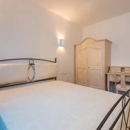 Elena - Vista Mare E Con Giardino * Гольфо-Аранчи